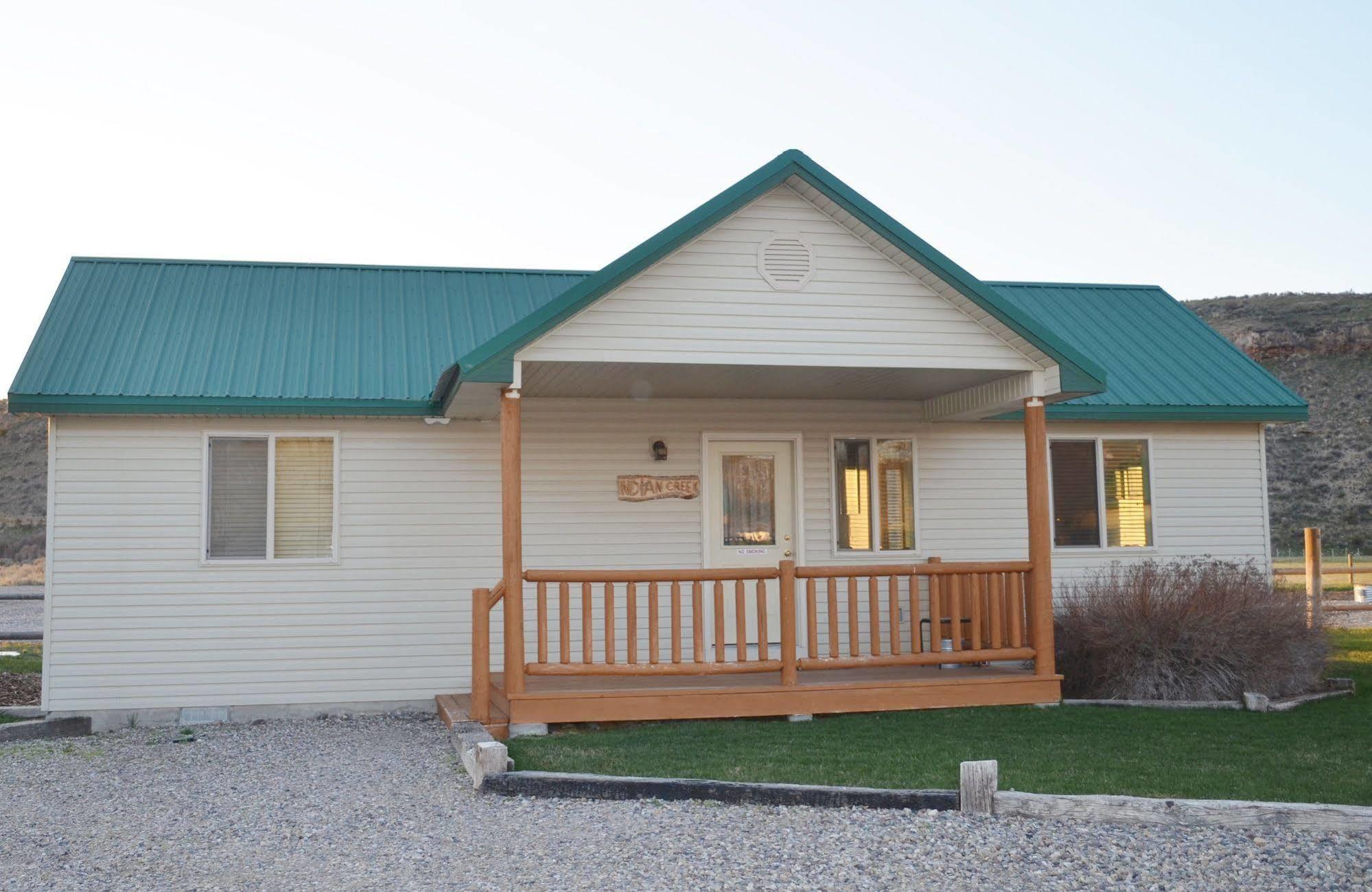 Sleepy J Cabins Swan Valley Εξωτερικό φωτογραφία